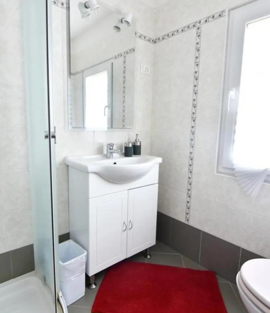 Apartment In Savudrija With Terrace, Air Conditioning, Wi-Fi