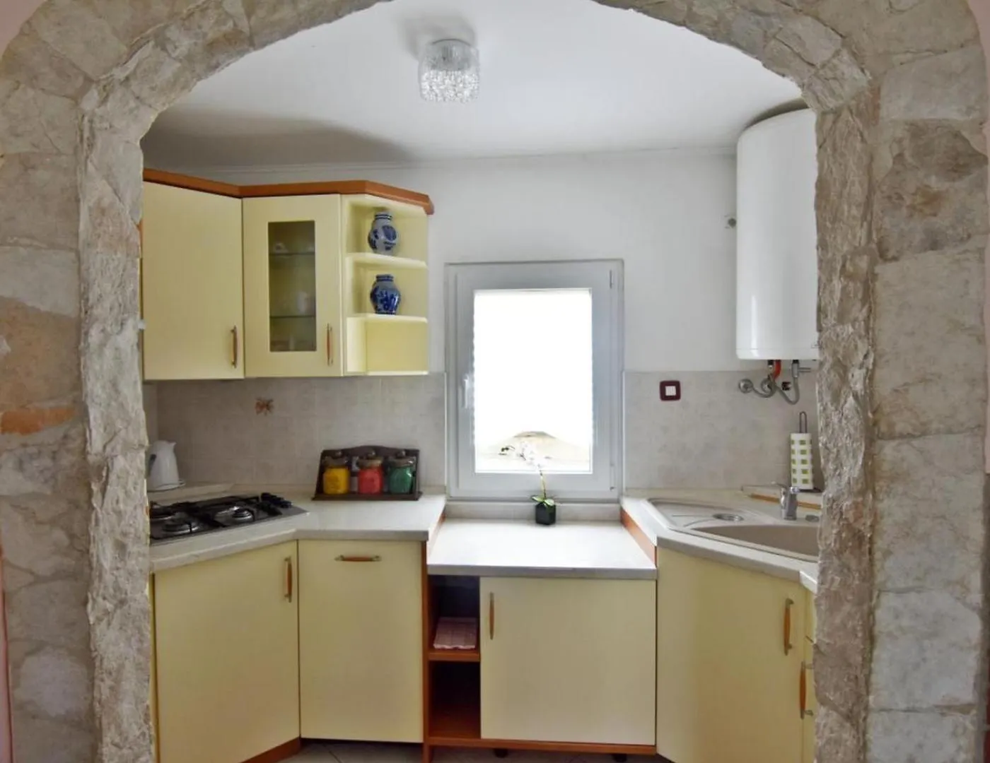 Apartment In Savudrija With Terrace, Air Conditioning, Wi-Fi